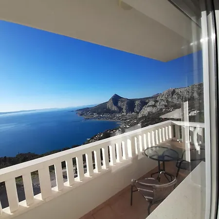 Pere Apartment *